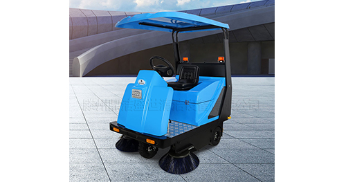 驾驶式扫地机日常保养事项